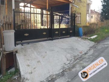 villa-kapısı-demir-kapı-bahçe-garaj-kapisi-1-800x600